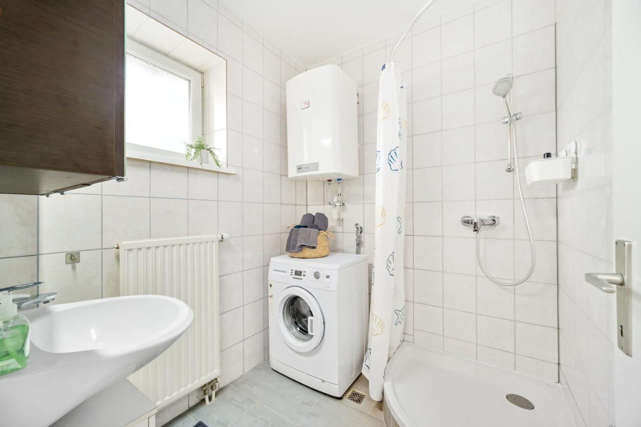 Erholung Pur Nahe Krankenhaus & Uni Mit Parkplatz! Apartment Graz Exterior foto