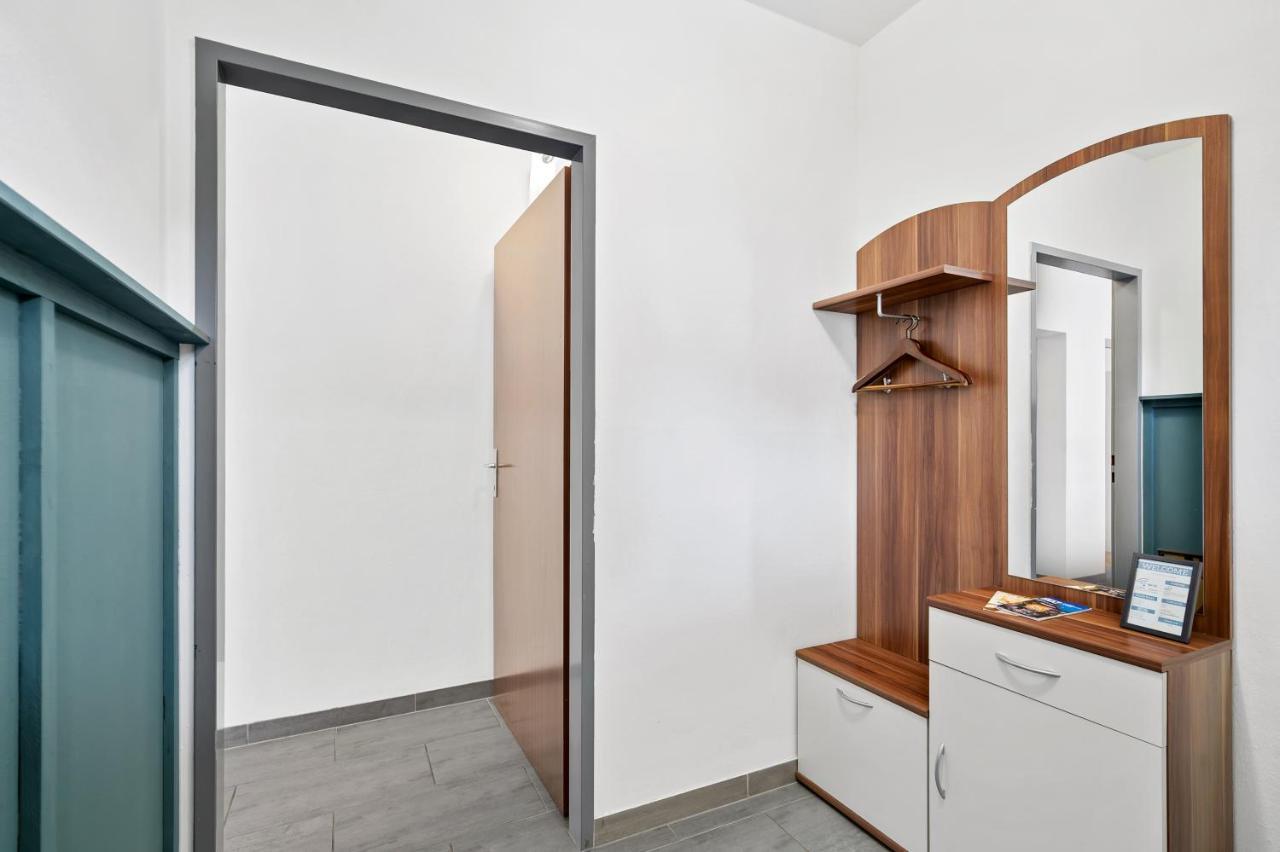 Erholung Pur Nahe Krankenhaus & Uni Mit Parkplatz! Apartment Graz Exterior foto